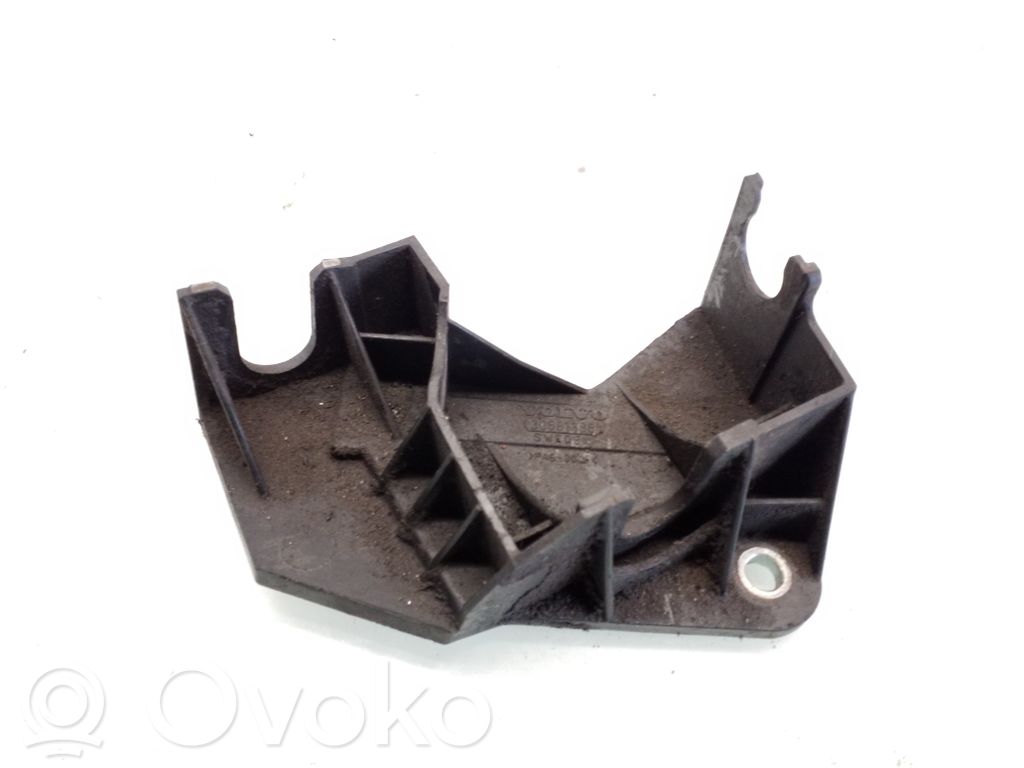 Gear shift cable bracket   30681386