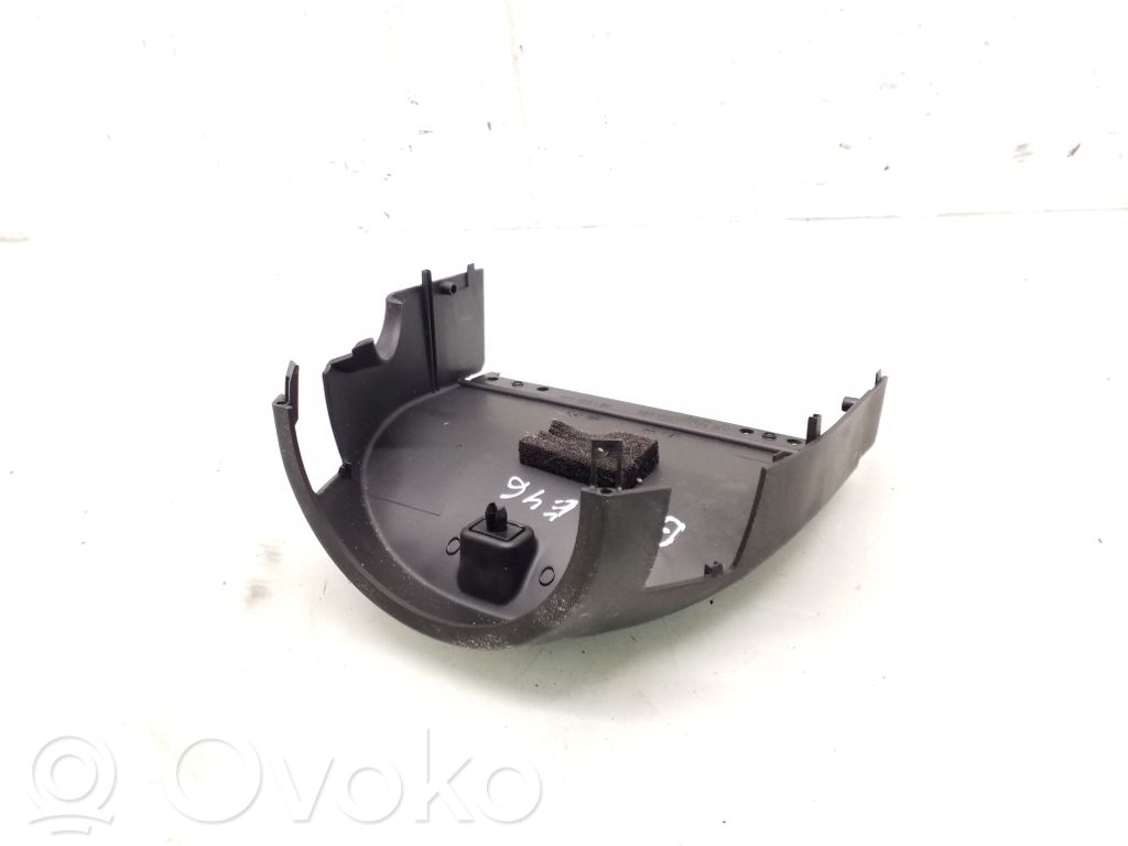 Steering wheel trim