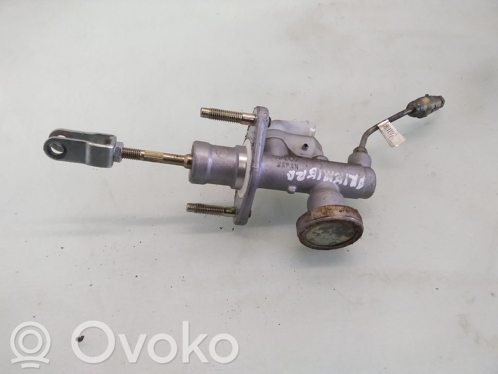 Nissan Primera Pagrindinis sankabos cilindriukas 