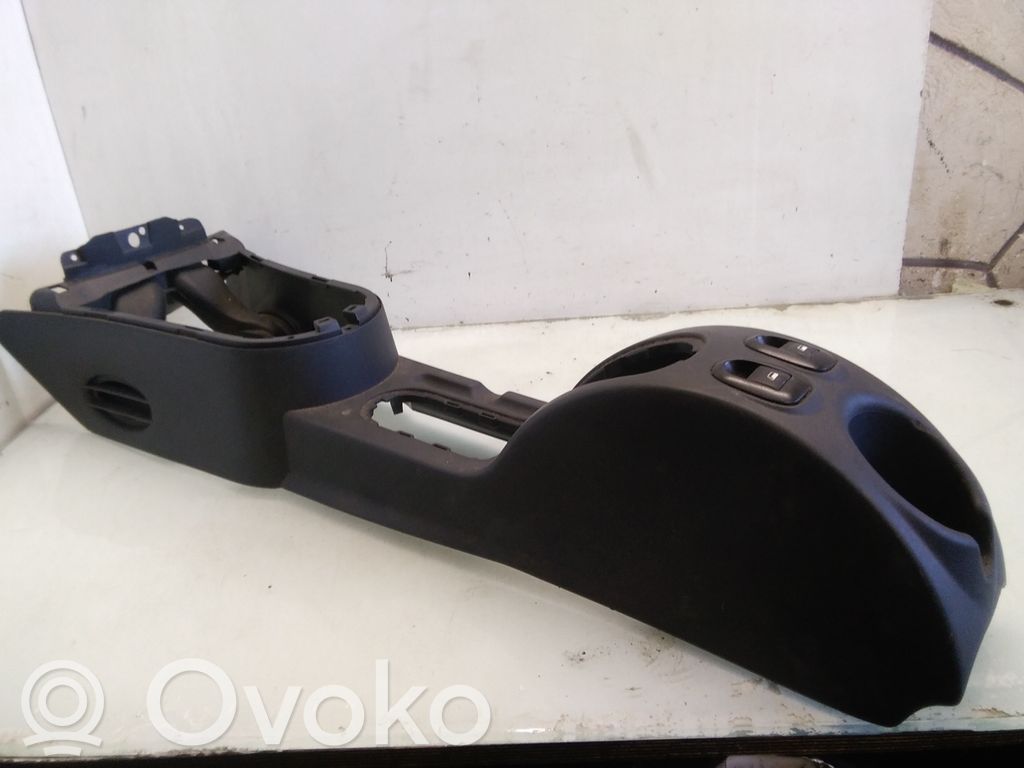 Citroen C3 Center console 