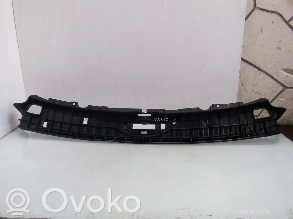 BMW 5 E60 E61 Otros elementos de revestimiento del maletero/compartimento de carga 
