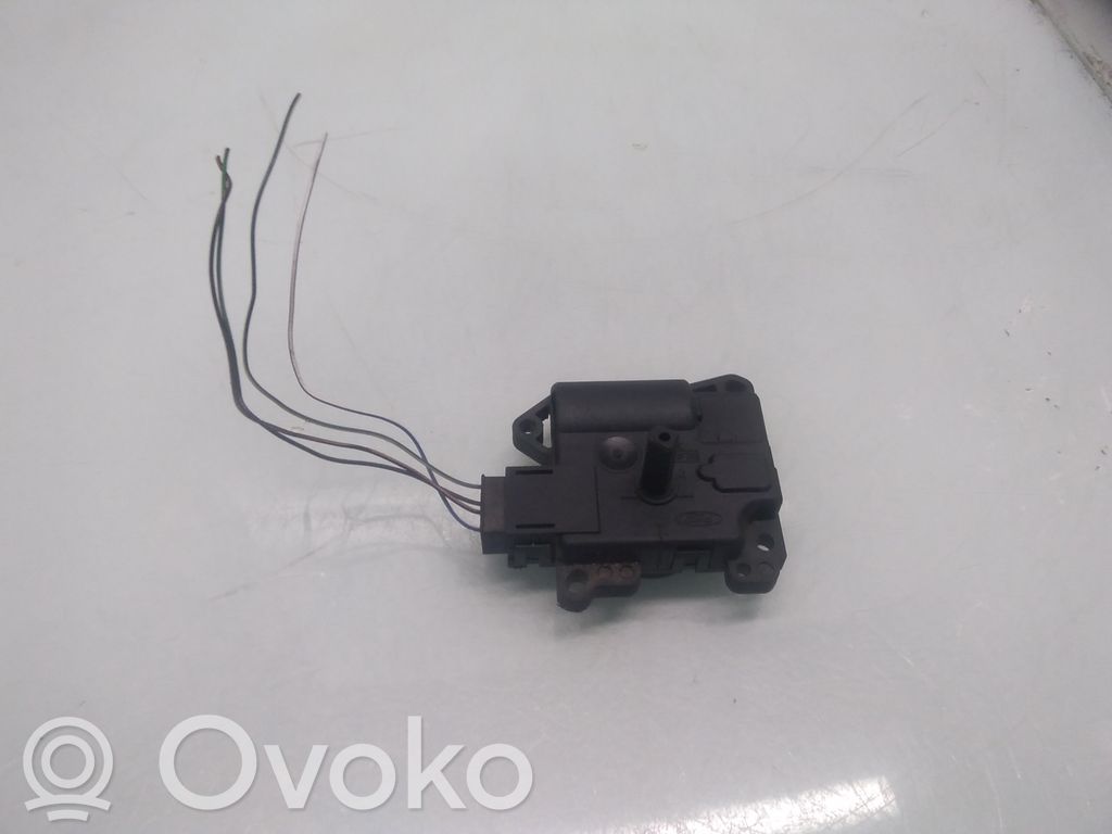 Ford Focus Silniczek nagrzewnicy 