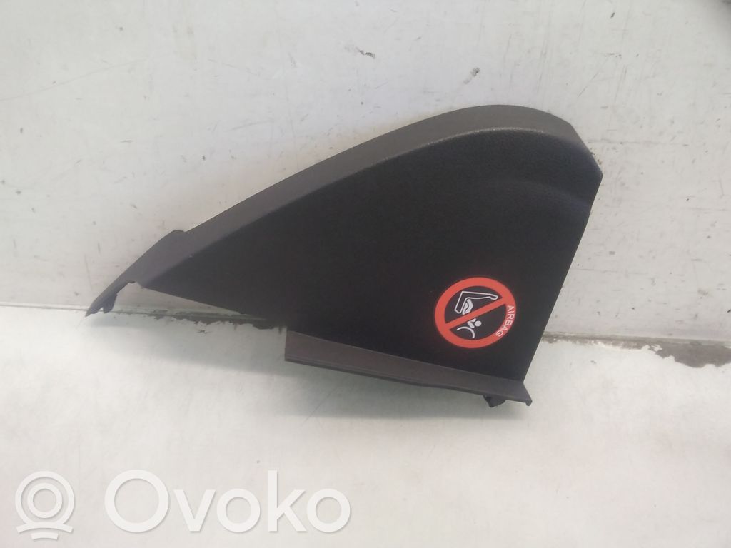 Ford Focus Panelės apdailos skydas (šoninis) 