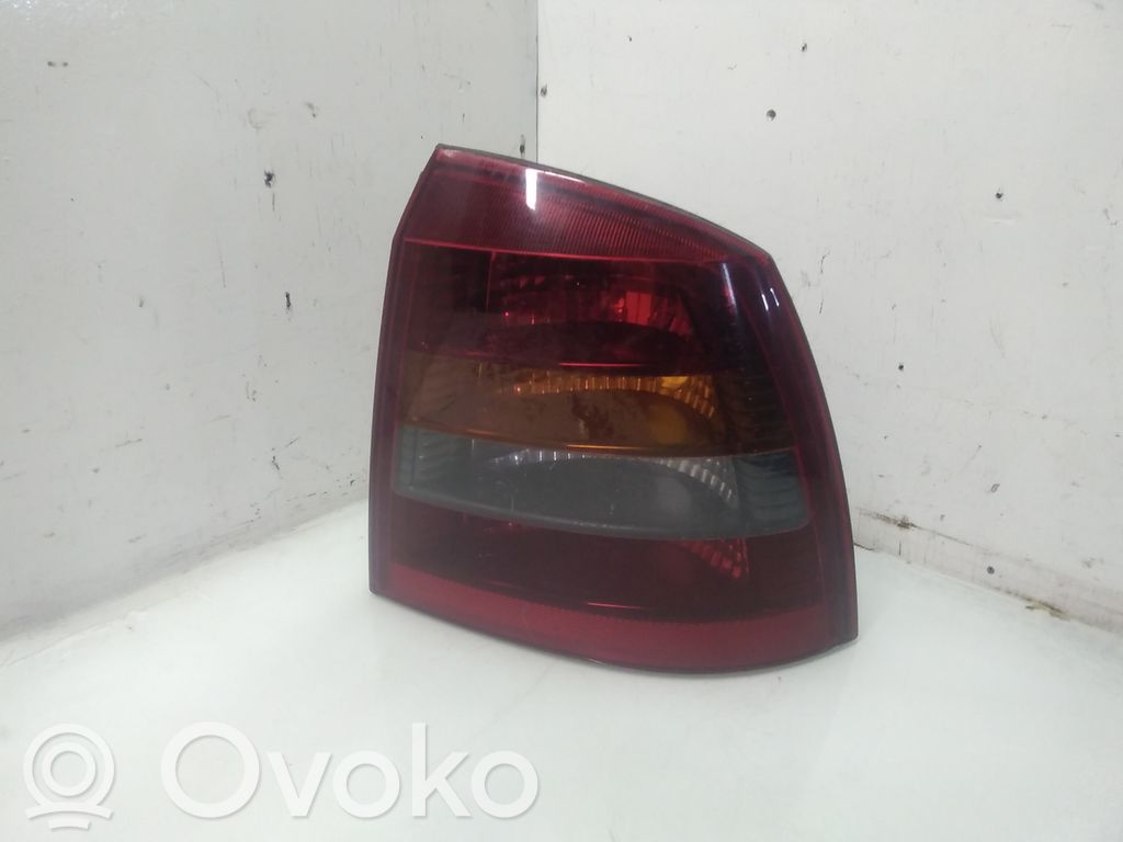 Opel Astra G Aizmugurējais lukturis virsbūvē 