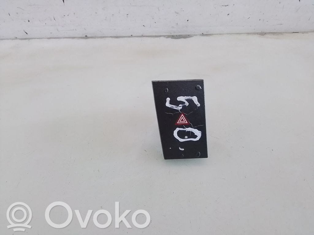 Opel Vectra C Botón interruptor de luz de peligro 