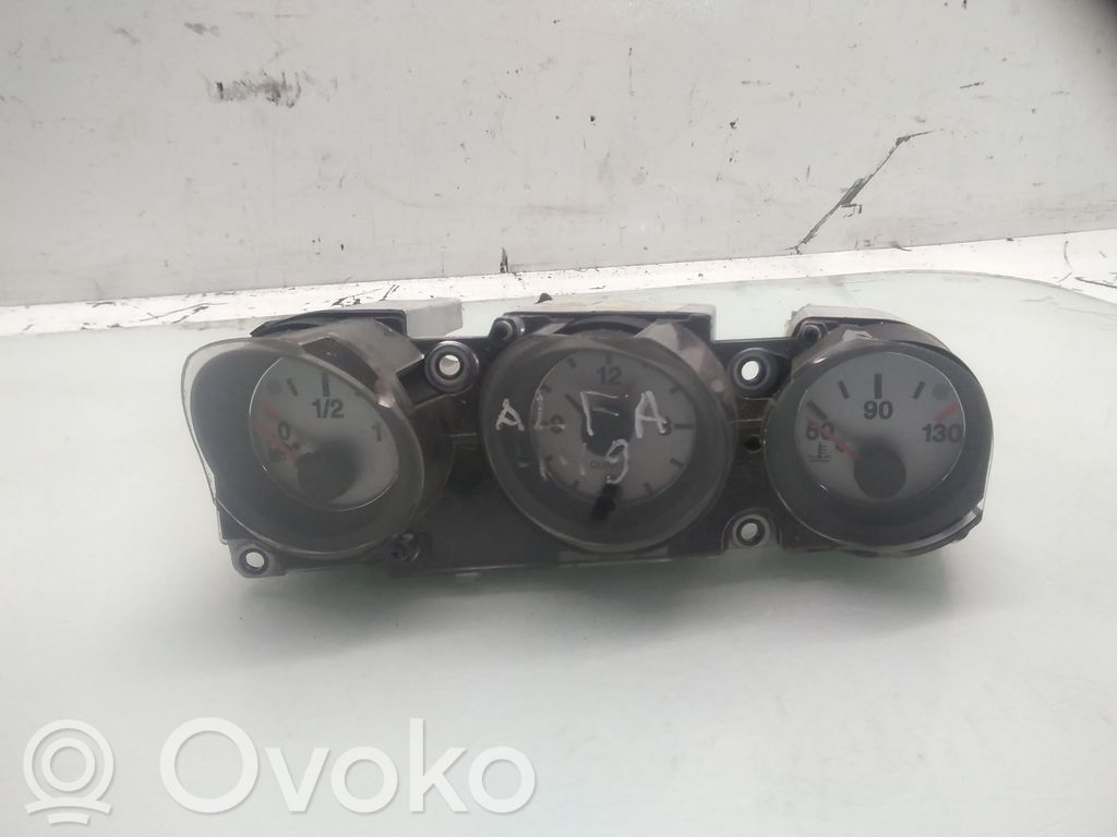 Alfa Romeo 156 Nopeusmittari (mittaristo) 