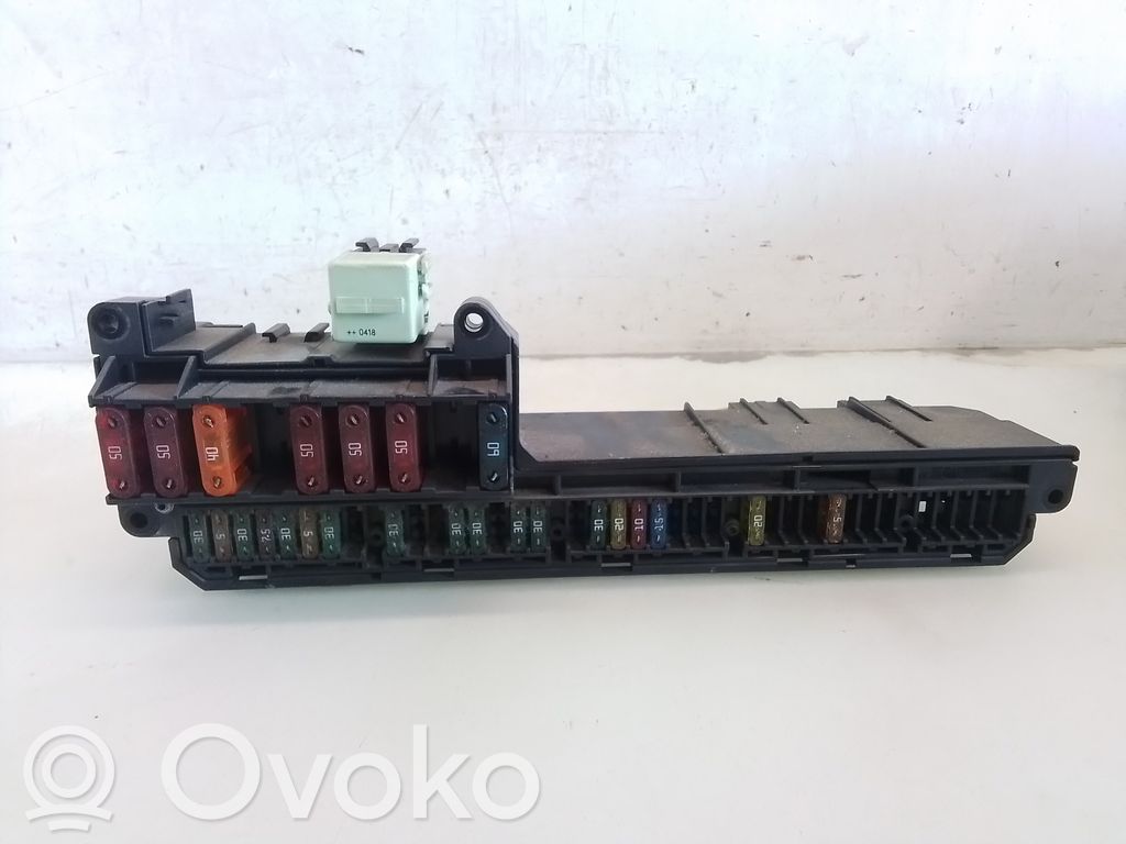 BMW 5 E60 E61 Fuse module 
