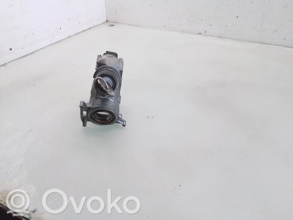 Volkswagen PASSAT B4 Замок зажигания 
