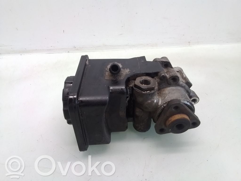 BMW 3 E46 Power steering pump 