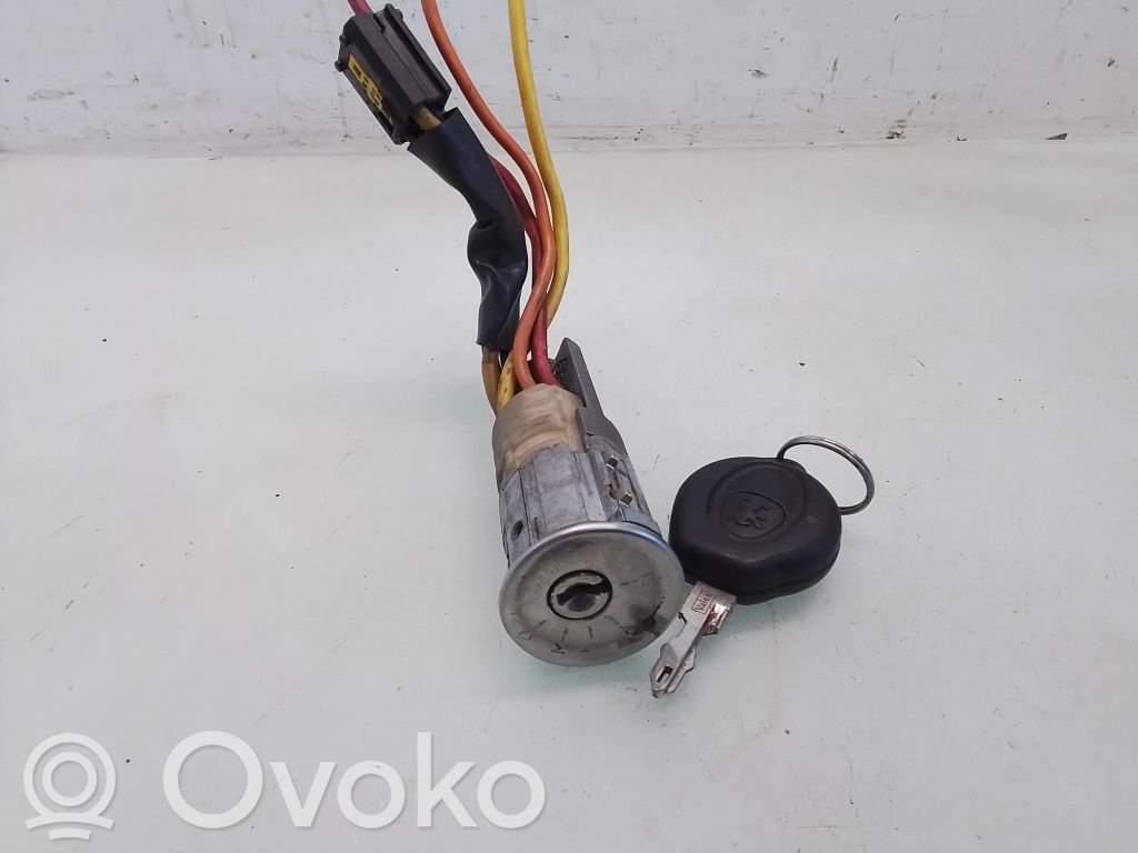 Peugeot 206 Ignition lock 
