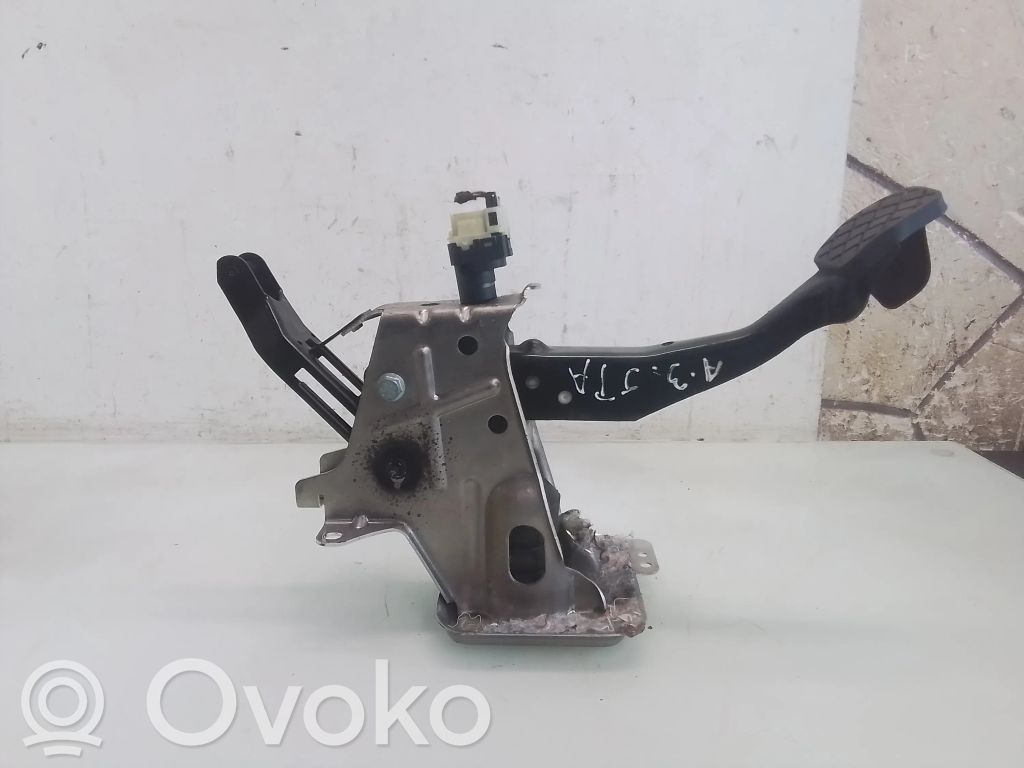 Audi A3 S3 8P Pedal de freno 