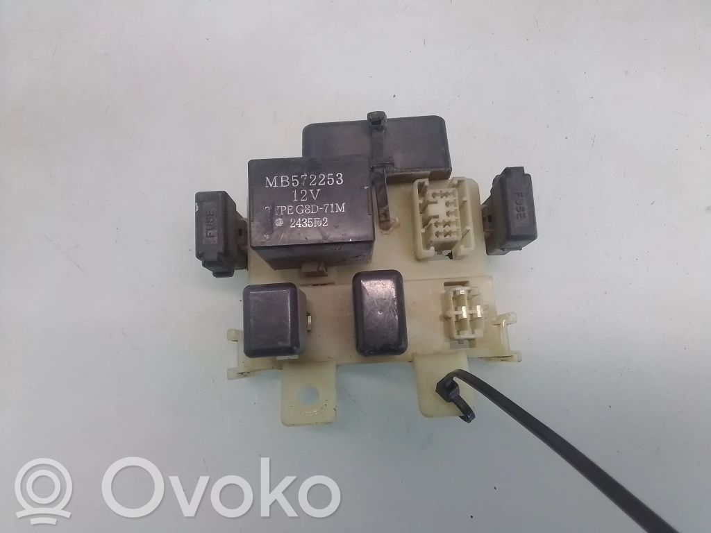 Mitsubishi L200 Relay mounting block 
