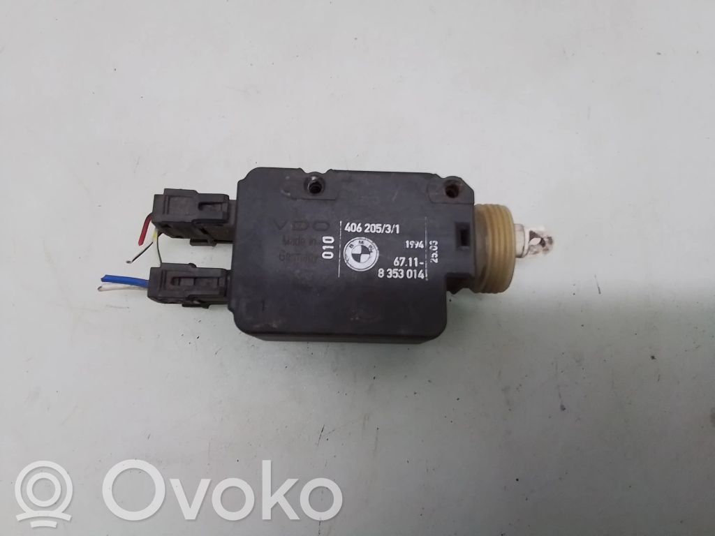 BMW 5 E34 Central locking switch button 