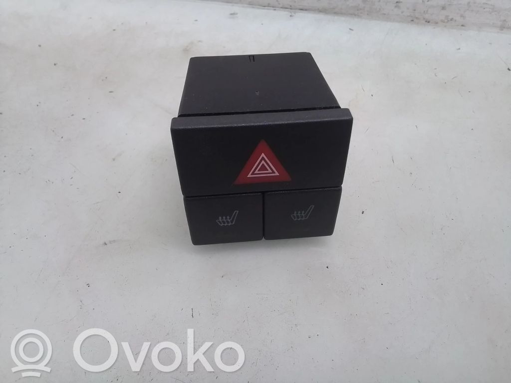 Opel Meriva A Hazard light switch 