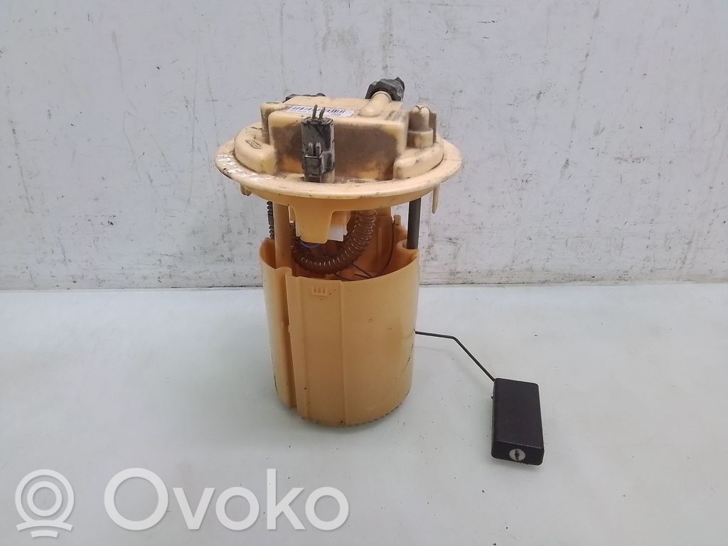 Peugeot 207 Bomba interna de combustible 