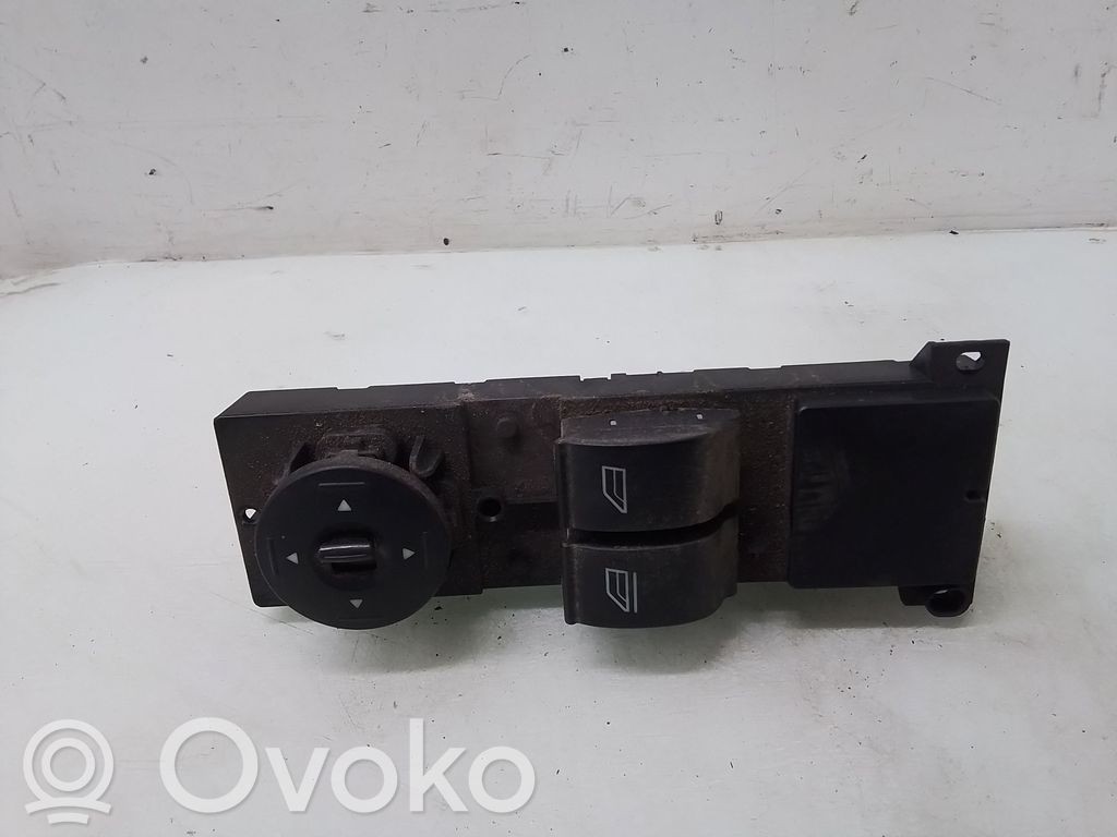 Ford Focus C-MAX Electric window control switch 
