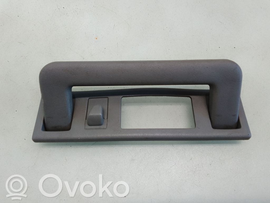 Audi 80 90 S2 B4 Asidero interior trasero 