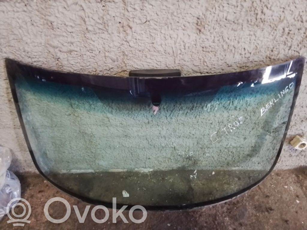 Citroen Berlingo Front windscreen/windshield window 