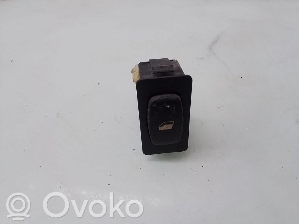 Electric window control switch   14996420XT