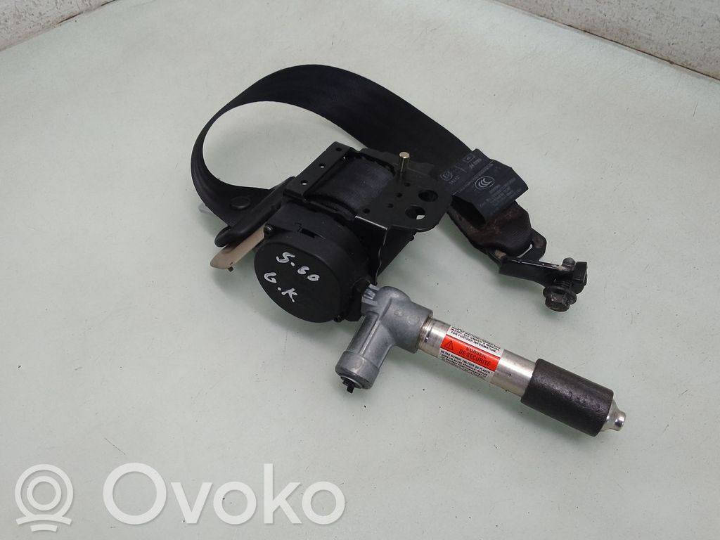 Volvo S60 Cinturón trasero 