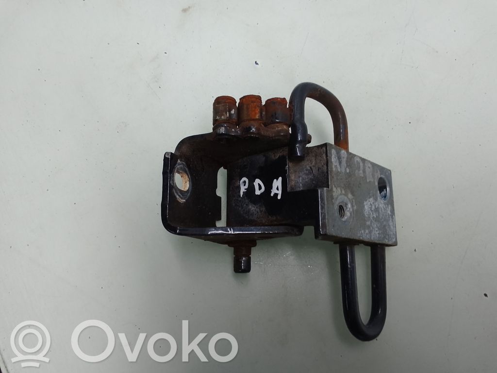 Audi A8 S8 D3 4E Front door lower hinge 
