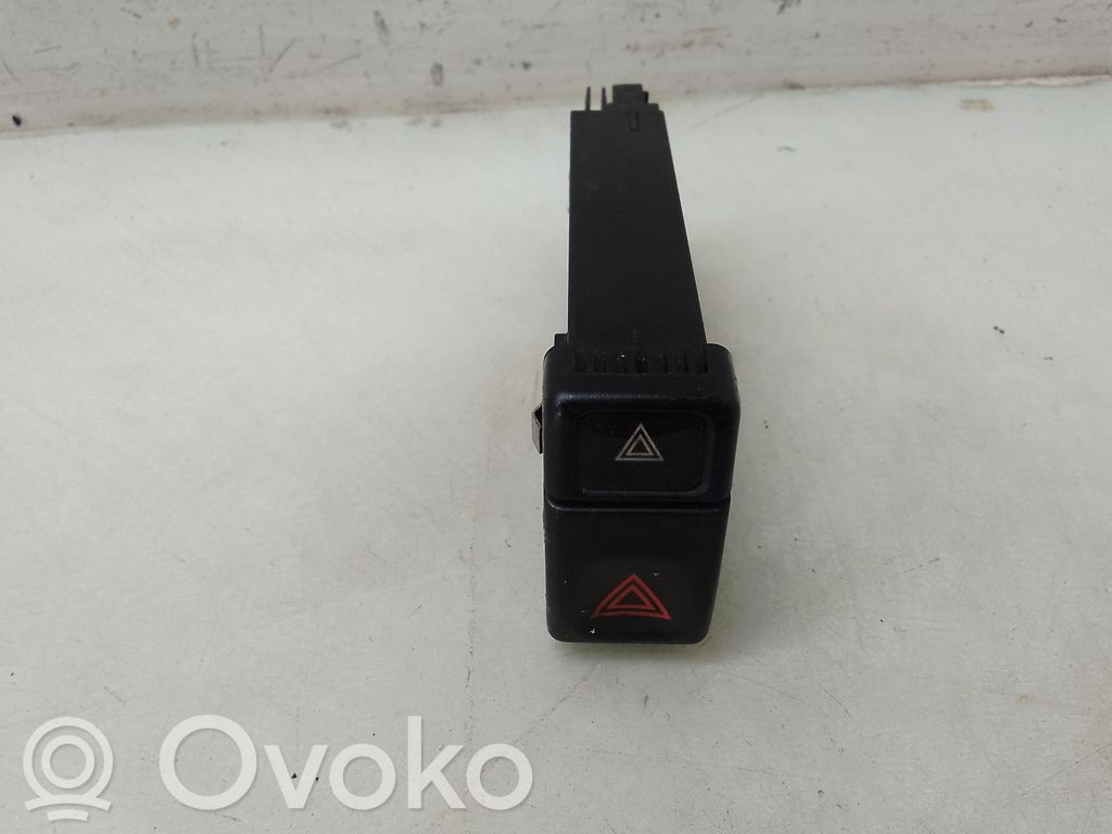 Volvo 850 Hazard light switch 