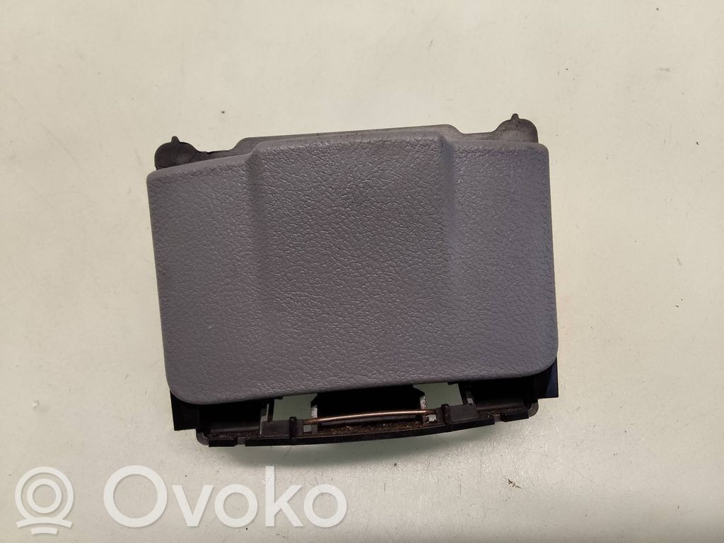 Ford S-MAX Aschenbecher hinten 
