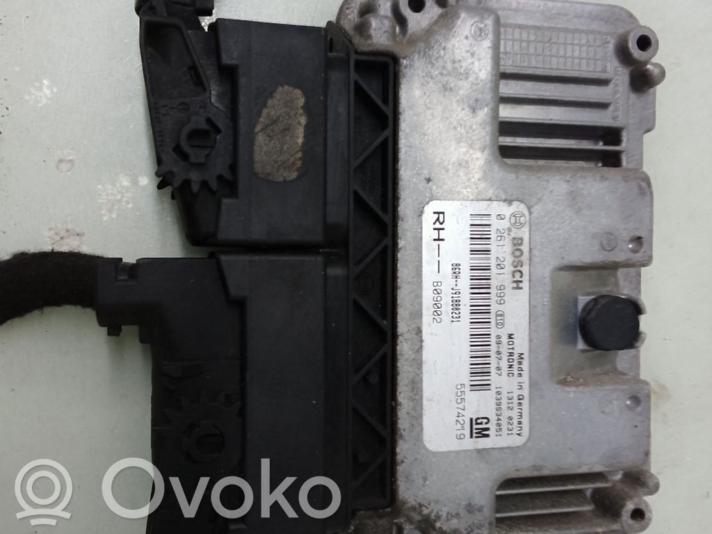 Opel Insignia A Engine control unit/module 