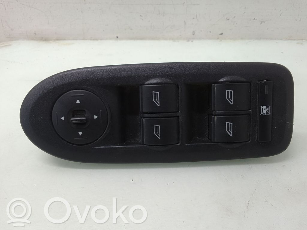 Ford Focus C-MAX Electric window control switch 