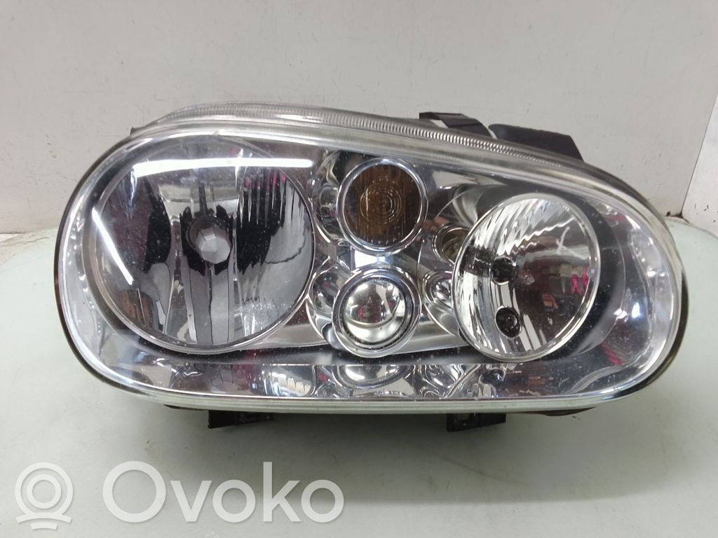 Volkswagen Golf IV Scheinwerfer 