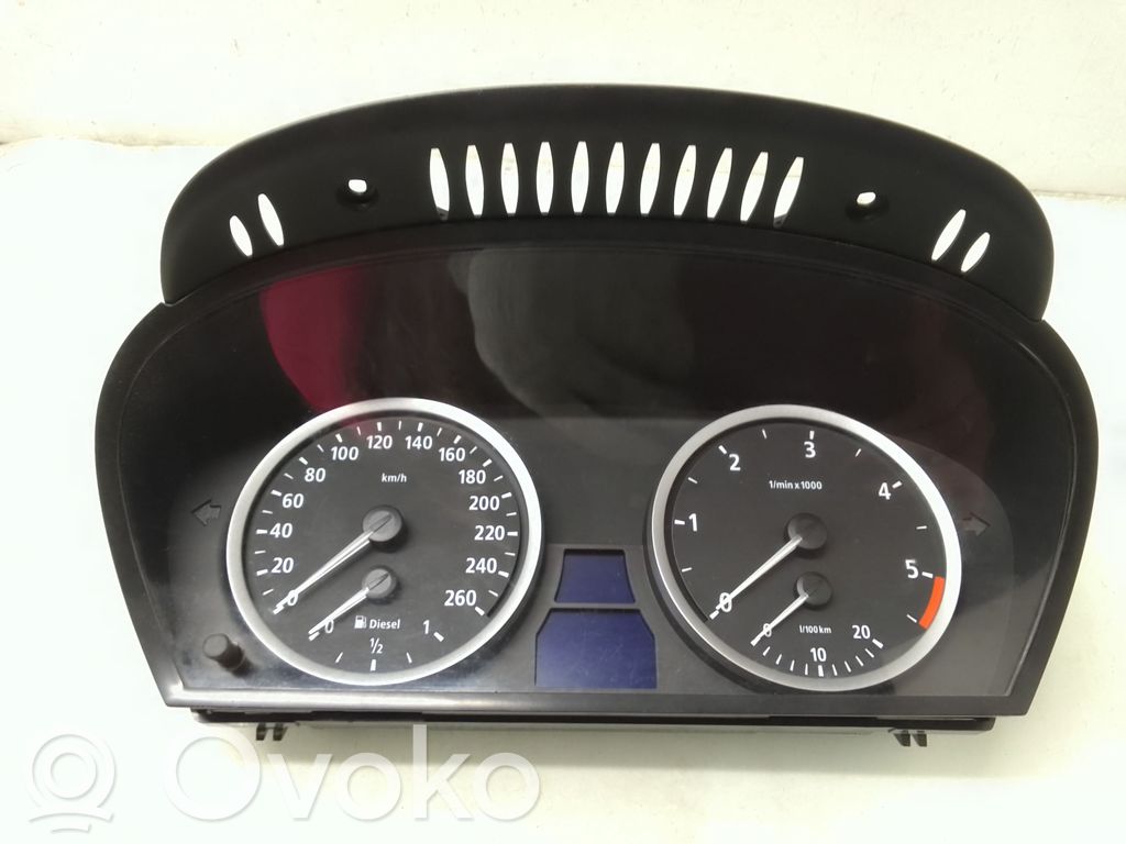 BMW 5 E60 E61 Vitezometru (grup de instrumente) 