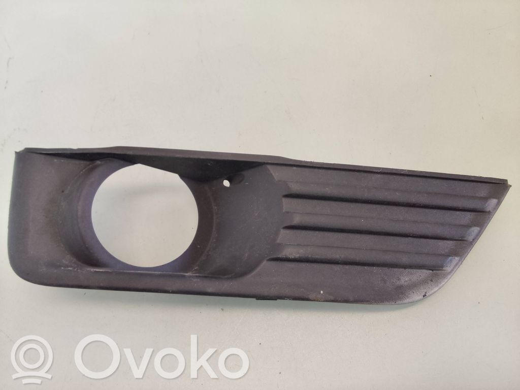 Ford Focus Grille antibrouillard avant 