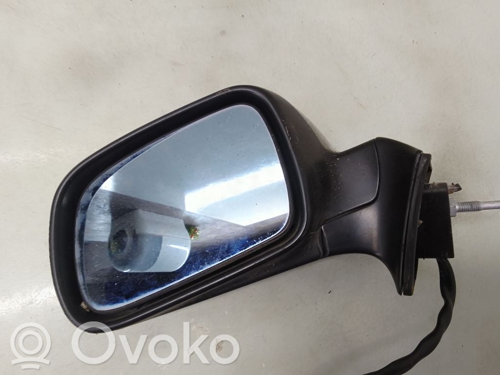 Peugeot 407 Specchietto retrovisore elettrico portiera anteriore 