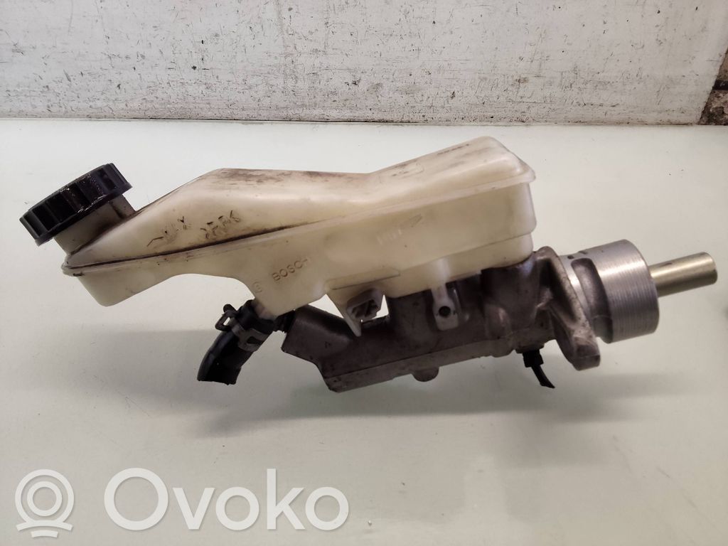Toyota Corolla Verso E121 Pompă centrală de frână 