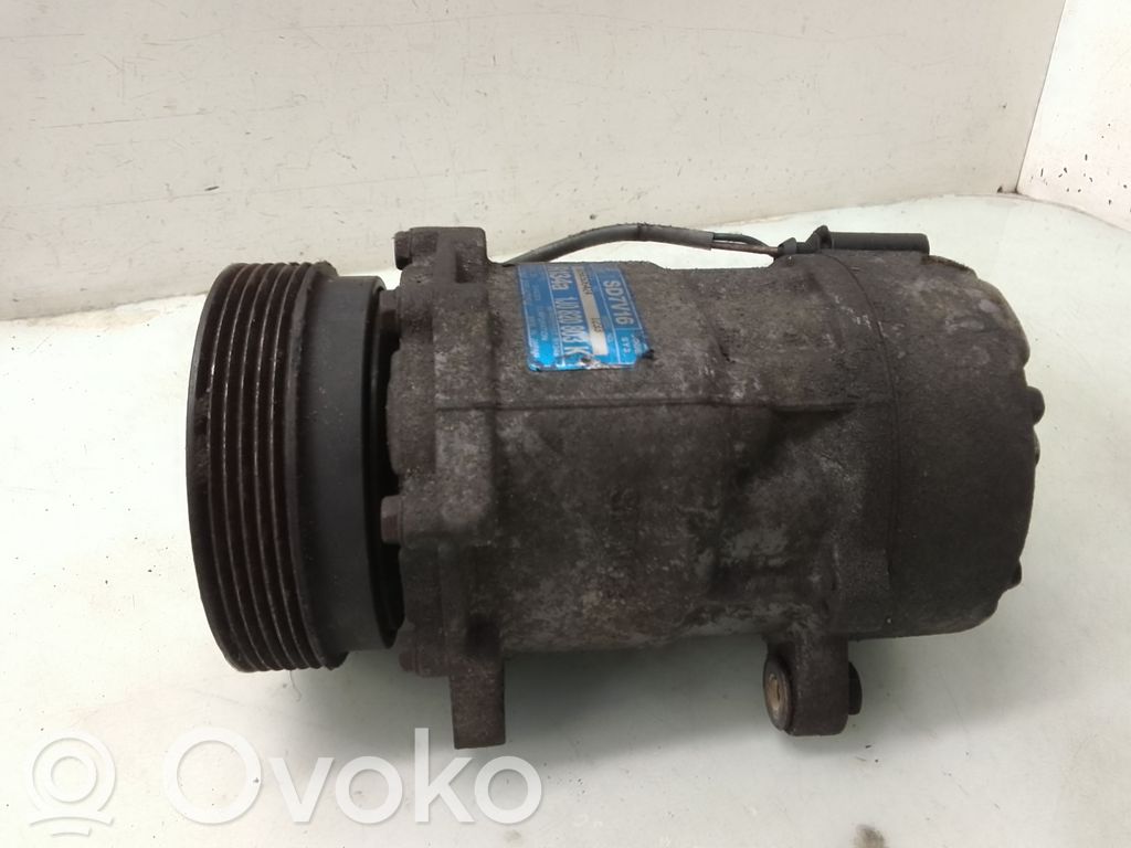 Volkswagen Golf IV Compresor (pompă) aer condiționat (A/C)