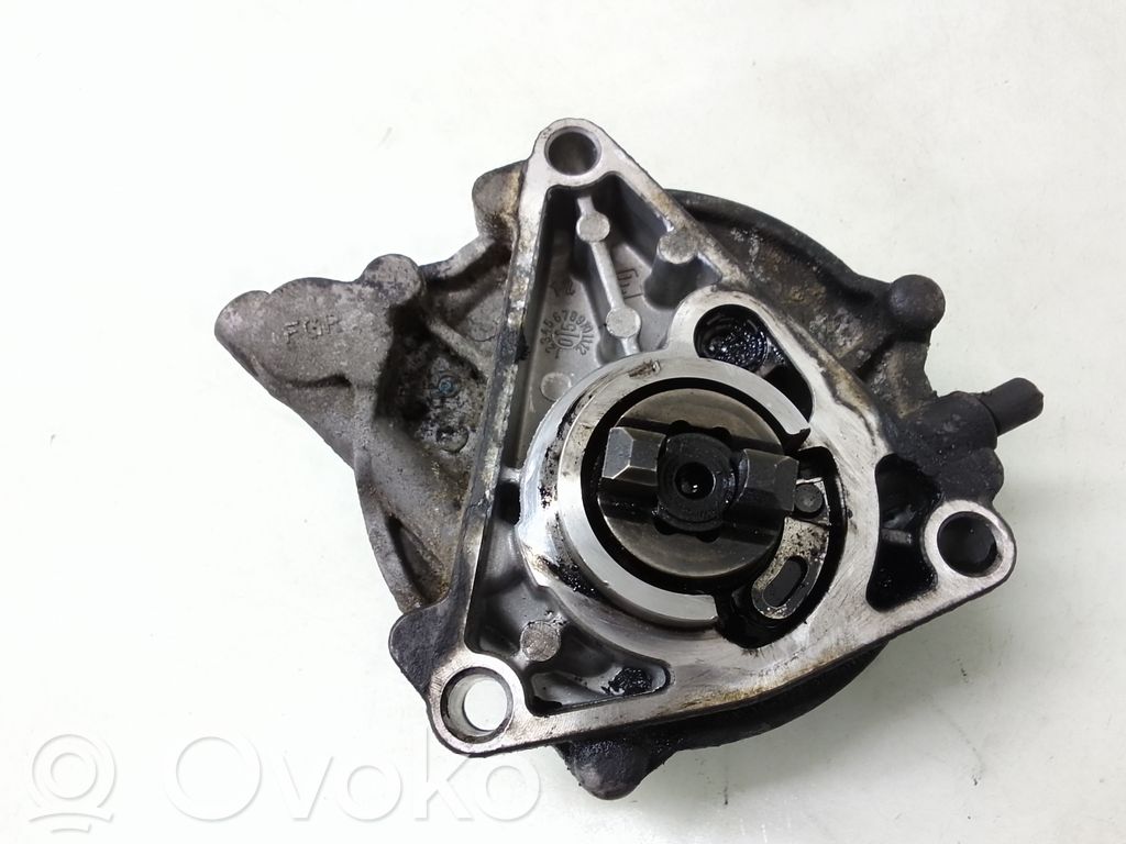 Opel Zafira B Alipainepumppu