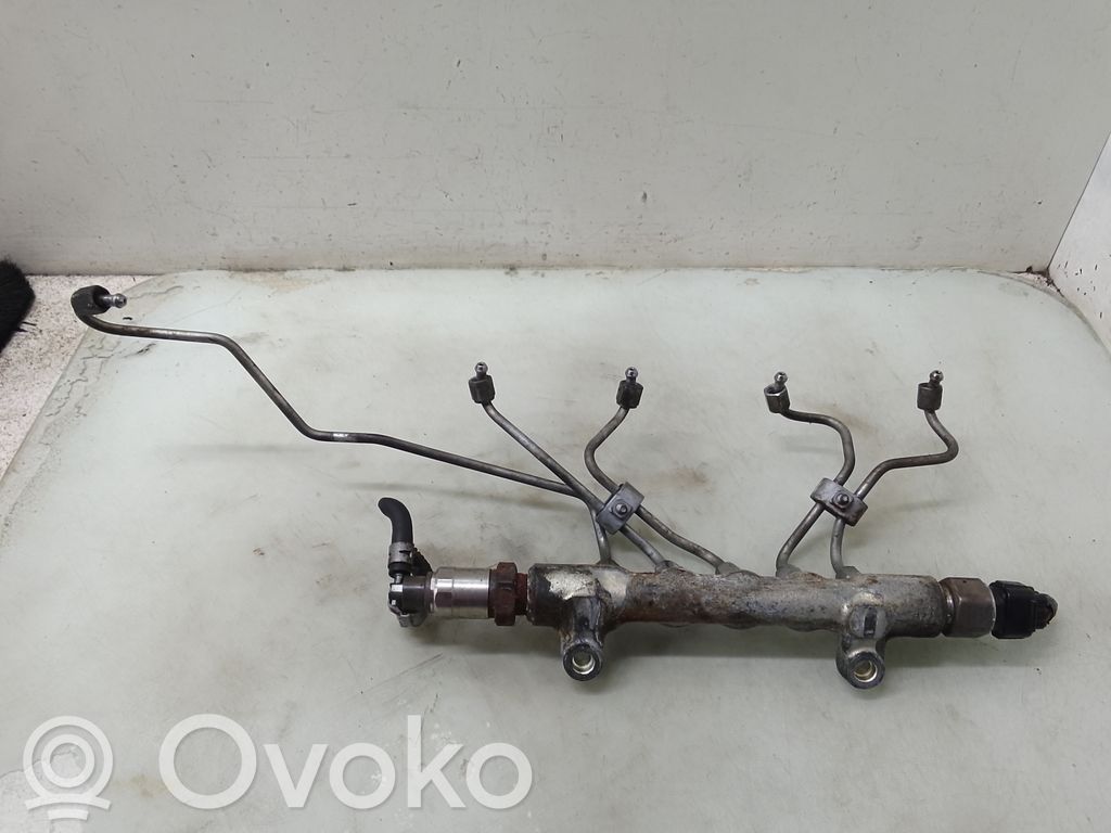 Toyota Corolla Verso AR10 Linea principale tubo carburante