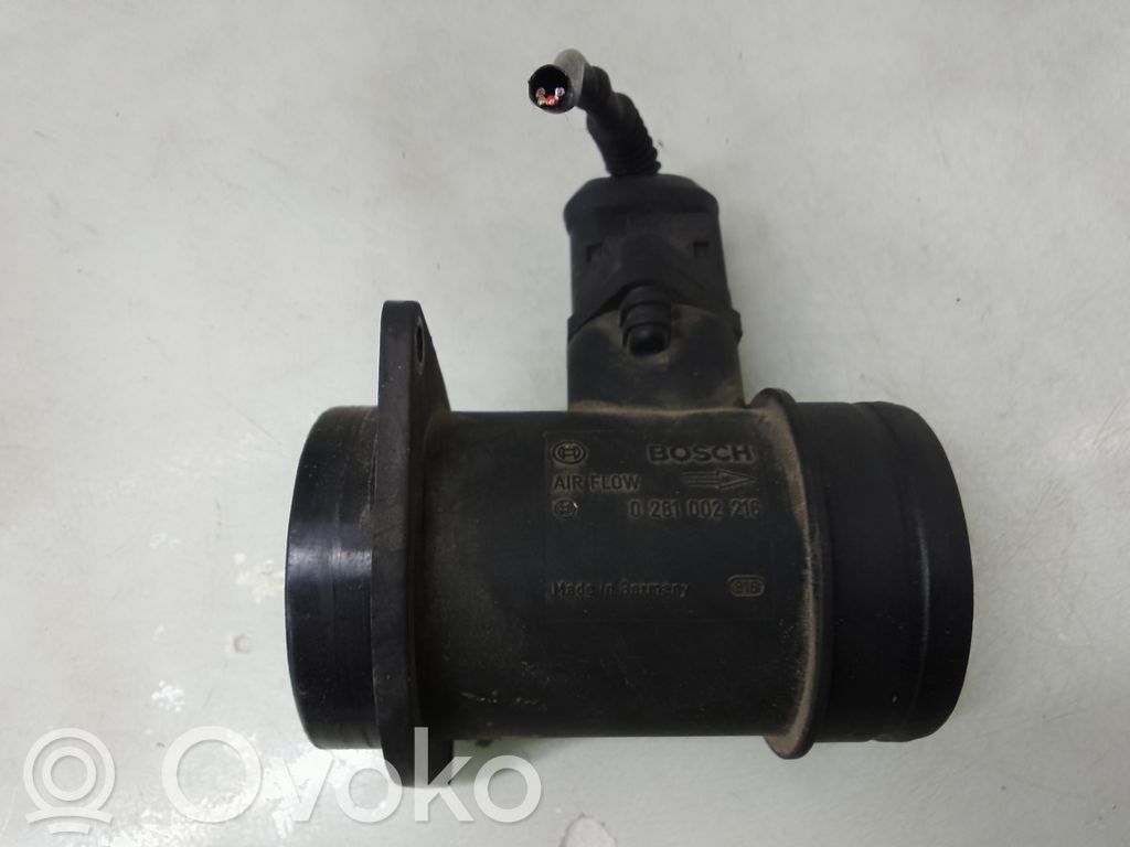 Audi A4 S4 B5 8D Przepływomierz masowy powietrza MAF 
