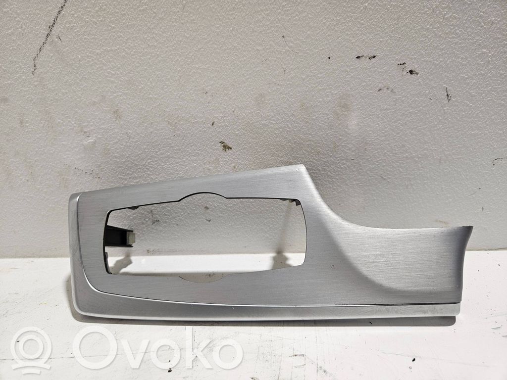 BMW 5 F10 F11 Ornament bord 