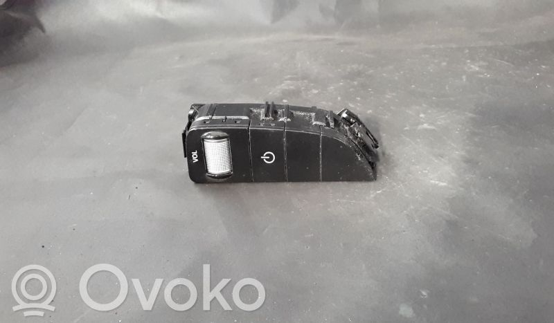 Mercedes-Benz C W205 Interruptor de control multifunción 