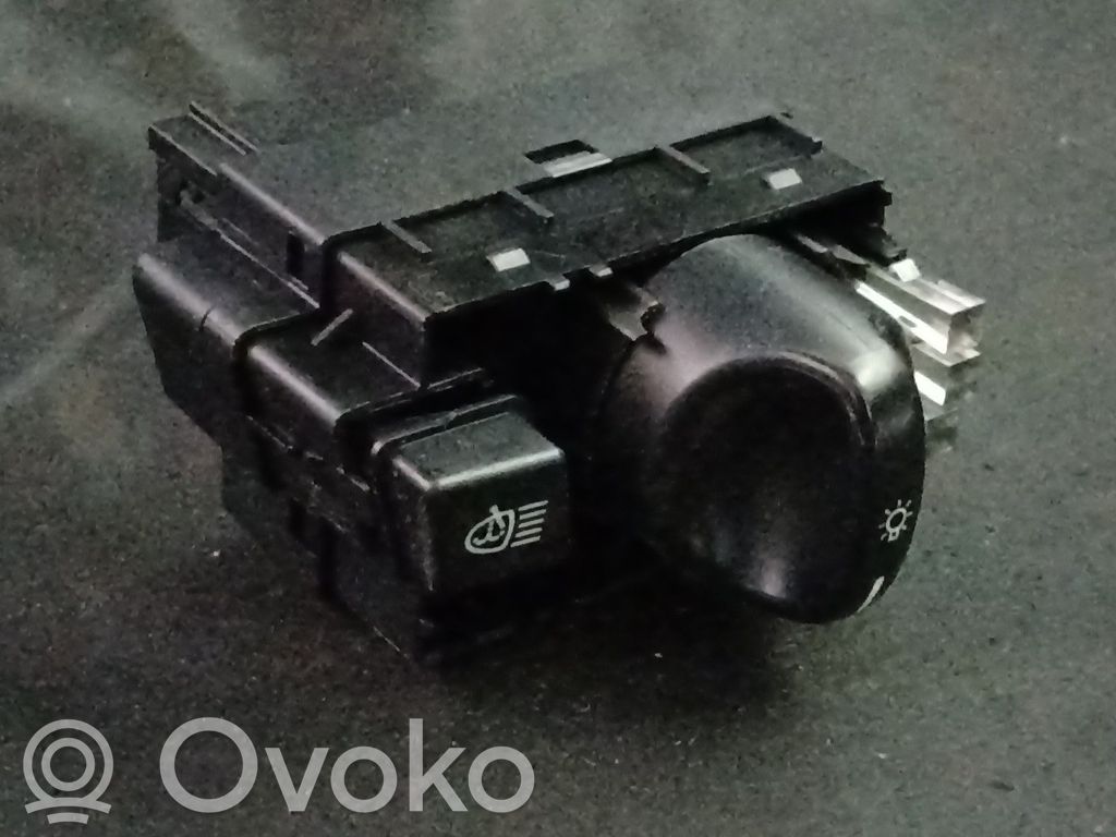 Interruptor de luz   2205450504,A2205450504,DEFEITOSEMMOLDURA