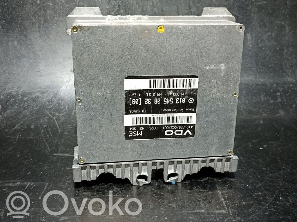Sterownik / Moduł ECU   0135450832,A0135450832,FD93W08HM001