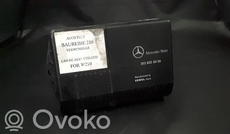Mercedes-Benz C W202 Sterownik / Moduł alarmu 
