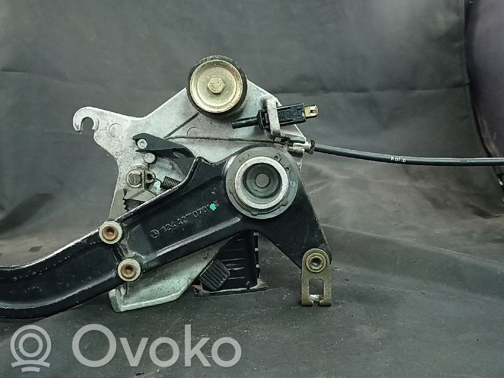 Mercedes-Benz E W124 Rankinio mechanizmas (salone) 