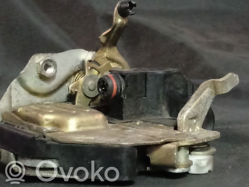 Front door lock   1247202135,A1247202135,FRENTEESQUERDO