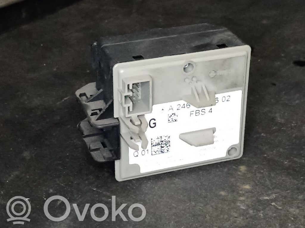 Mercedes-Benz A W176 Buton pornire/oprire motor 
