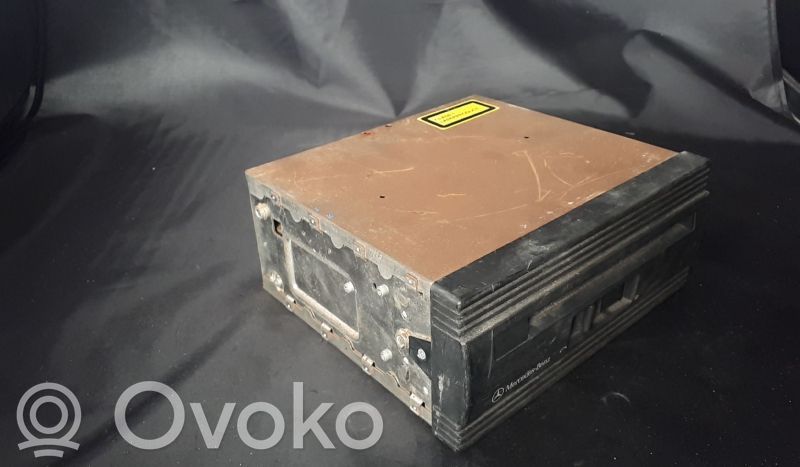 Mercedes-Benz E W210 GPS navigation control unit/module 