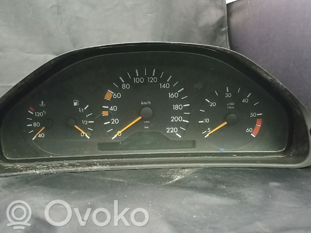 Mercedes-Benz E W210 Speedometer (instrument cluster) 
