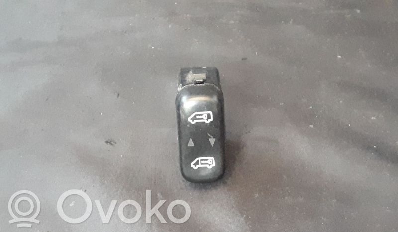 Mercedes-Benz Vito Viano W638 Przycisk centralnego zamka 
