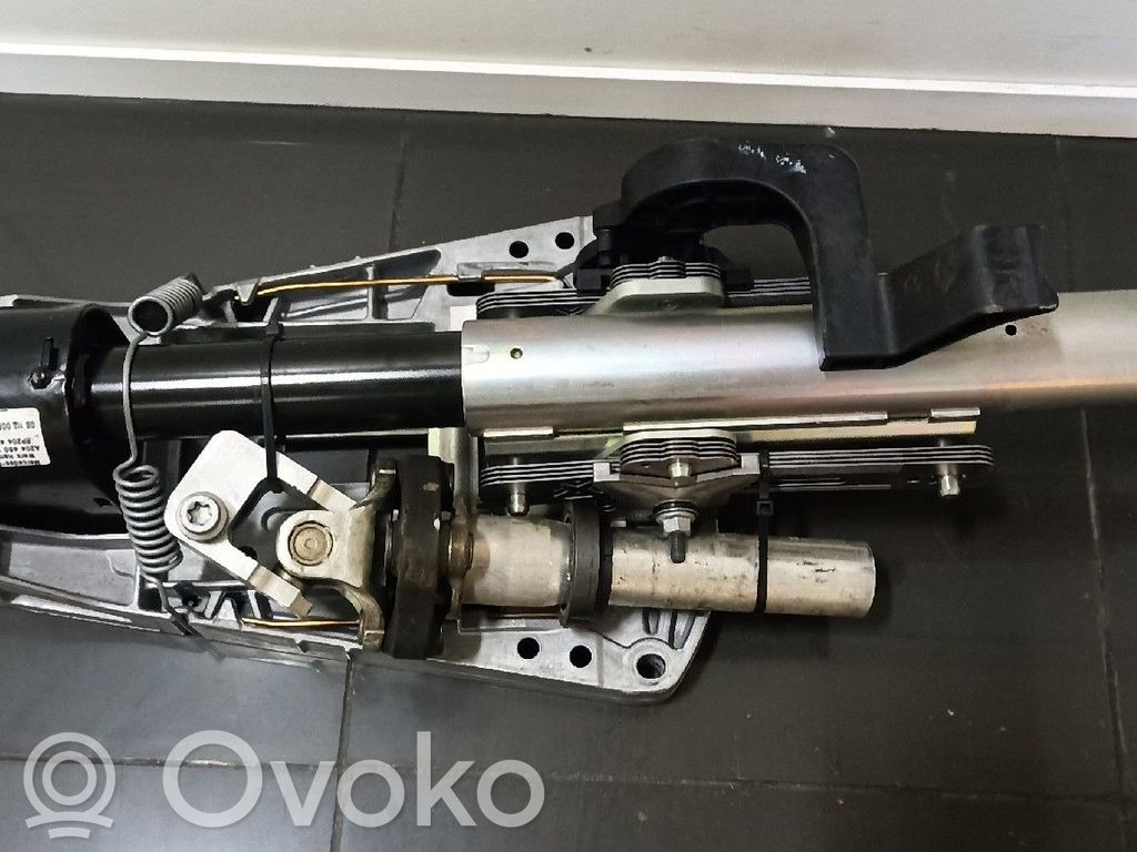 Mercedes-Benz C W204 Ohjauspyörä 